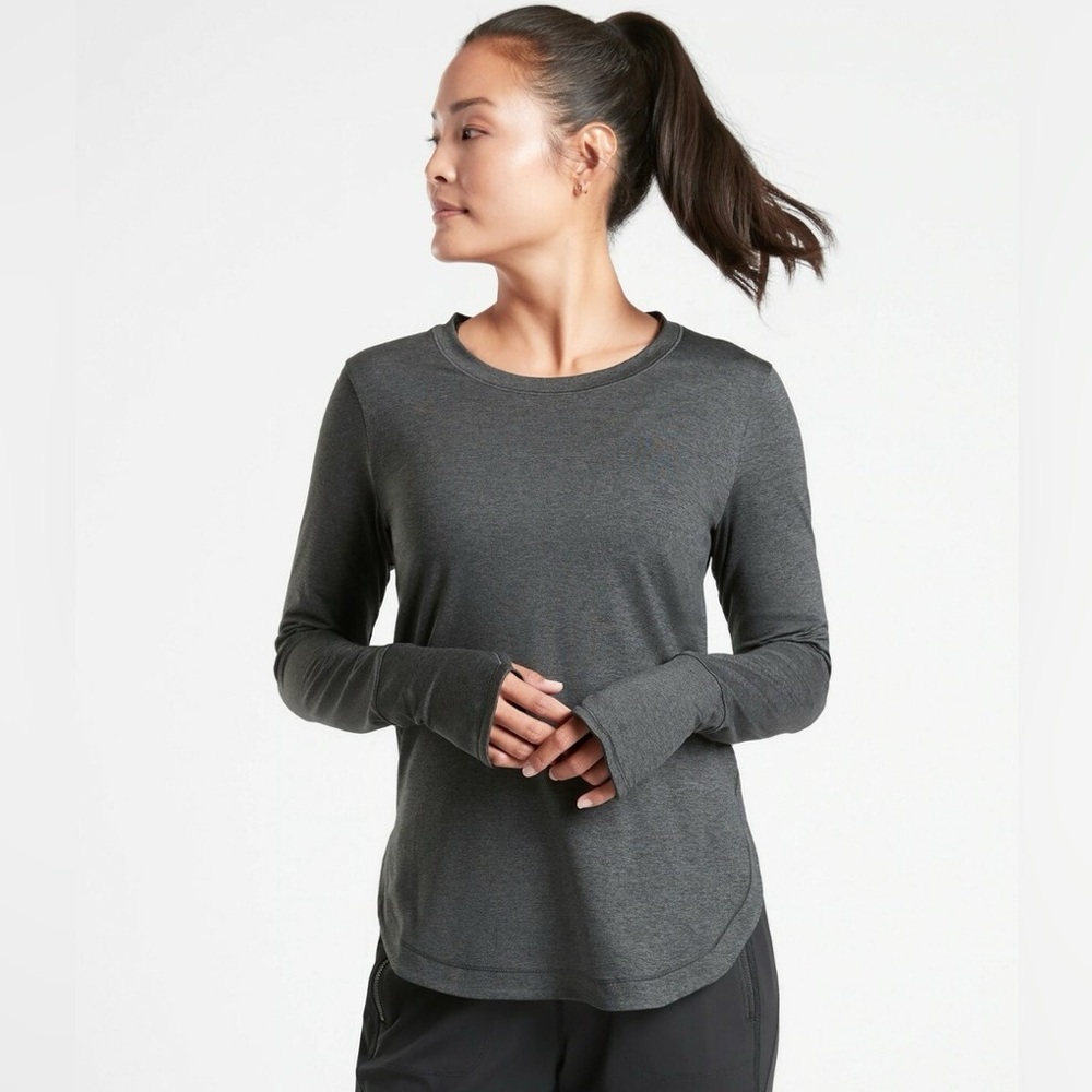 Athleta Dark Grey Long Sleeve Crew Neck Uptempo Top Curved Hem Side Slits Small